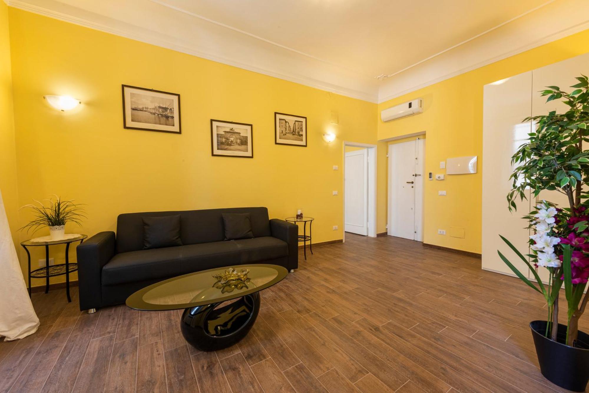 Casa Gialla By Mmega Apartment Florence
